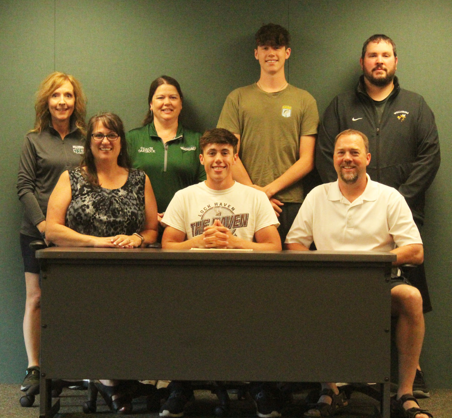 Austin Richards signs letter of intent